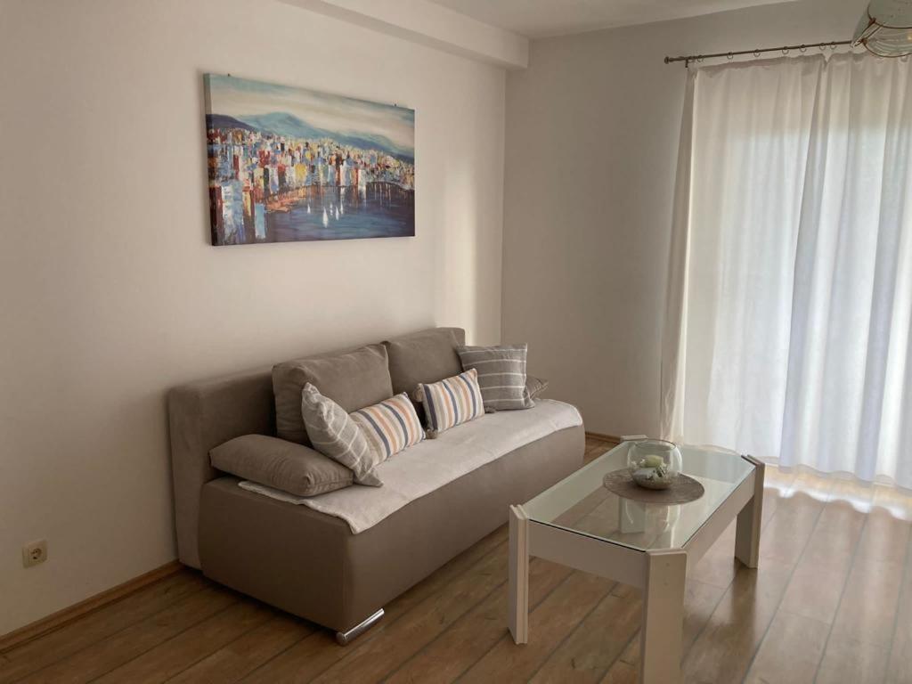 Apartment Danijela Vodice Esterno foto
