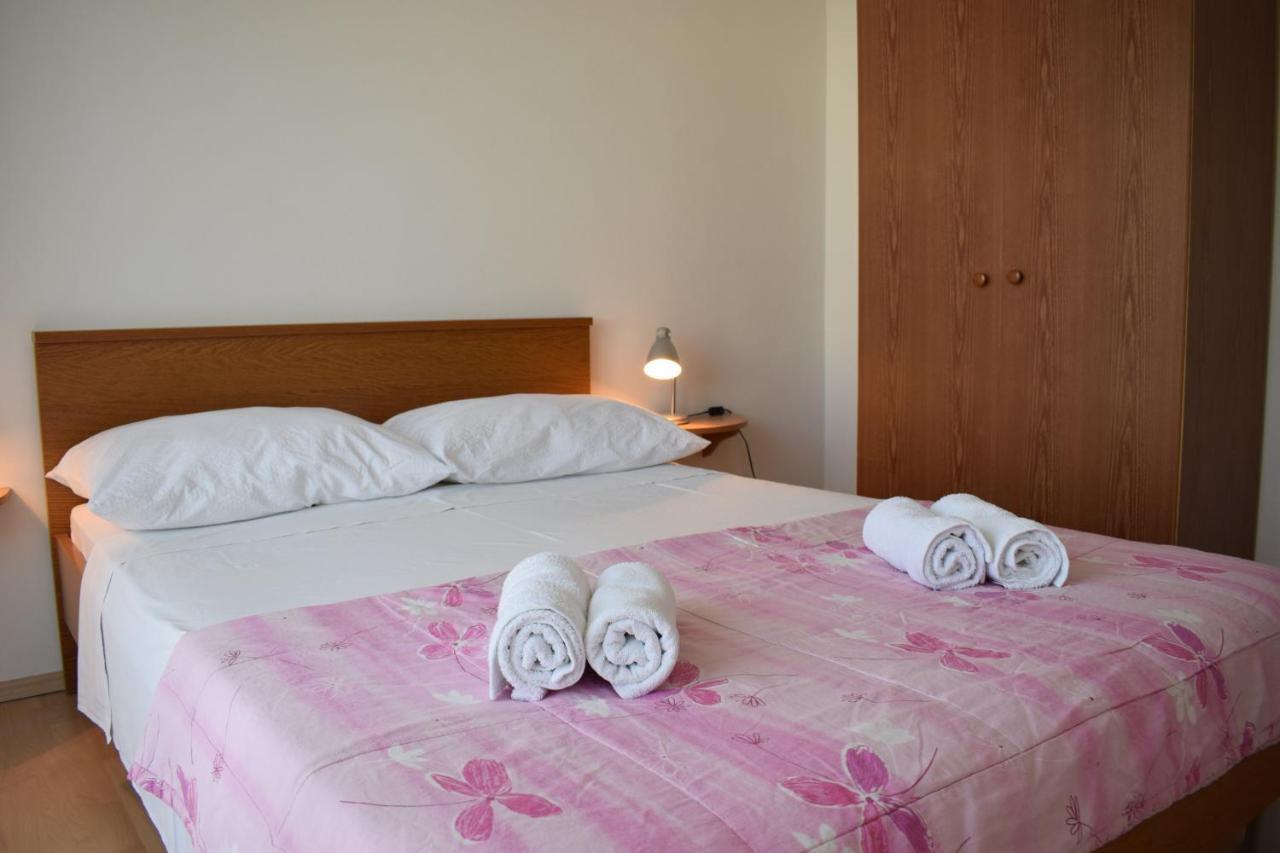 Apartment Danijela Vodice Esterno foto